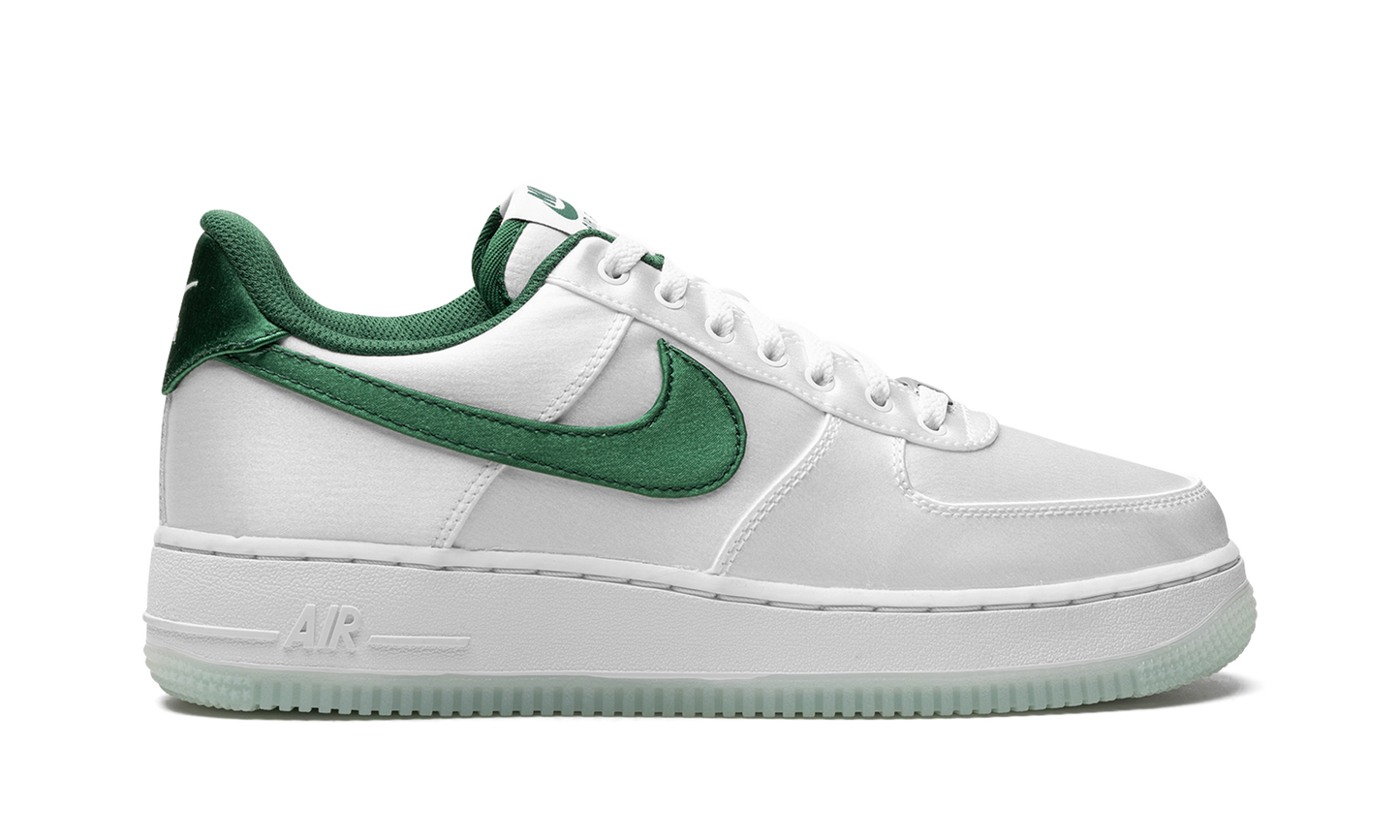 AIR FORCE 1 LO WMNS "Satin Pine Green"