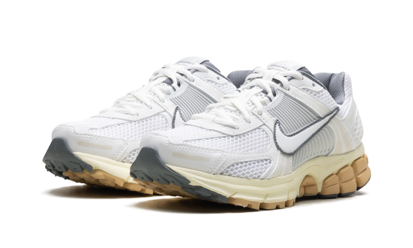 Zoom Vomero 5 WMNS "Summit White Pure Platinum"