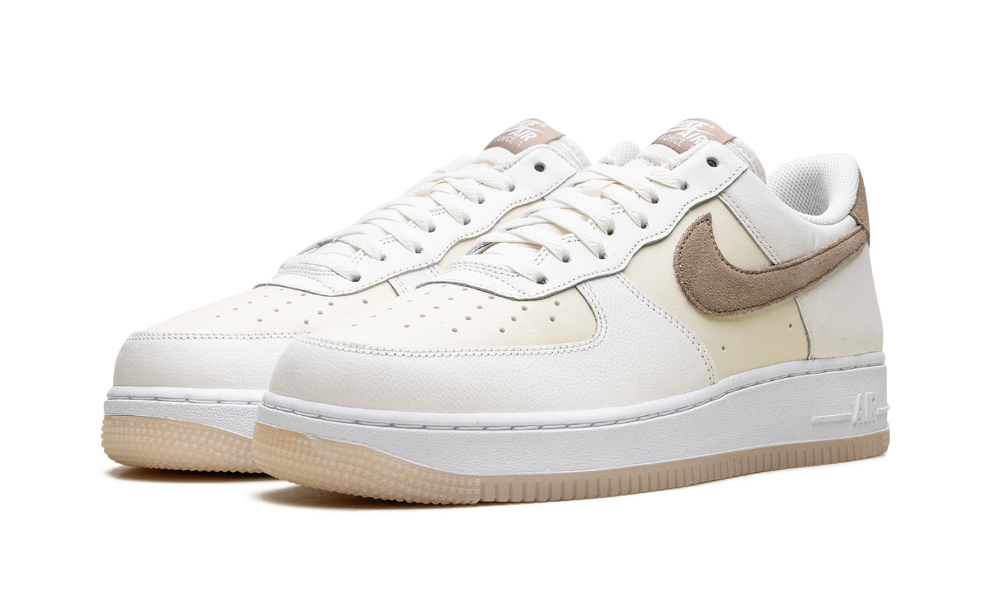 Air Force 1 "Coconut Milk"