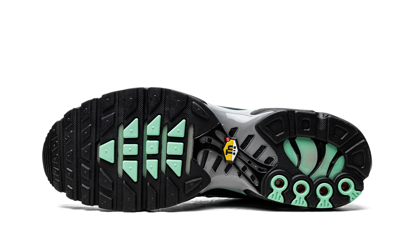 Air Max Plus "Spirograph"