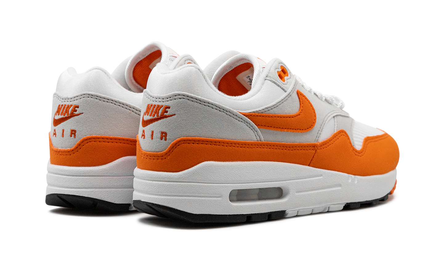 AIR MAX 1 WMNS "Safety Orange"