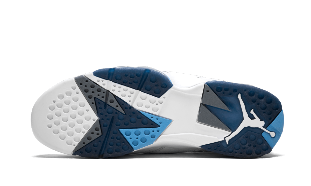 Air Jordan 7 Retro "French Blue"