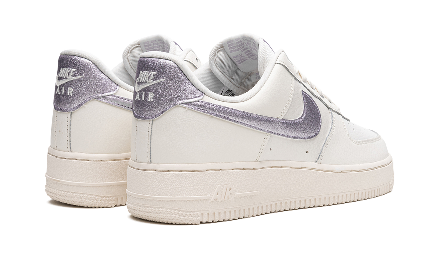AIR FORCE 1 MNS WMNS "Metallic Purple"