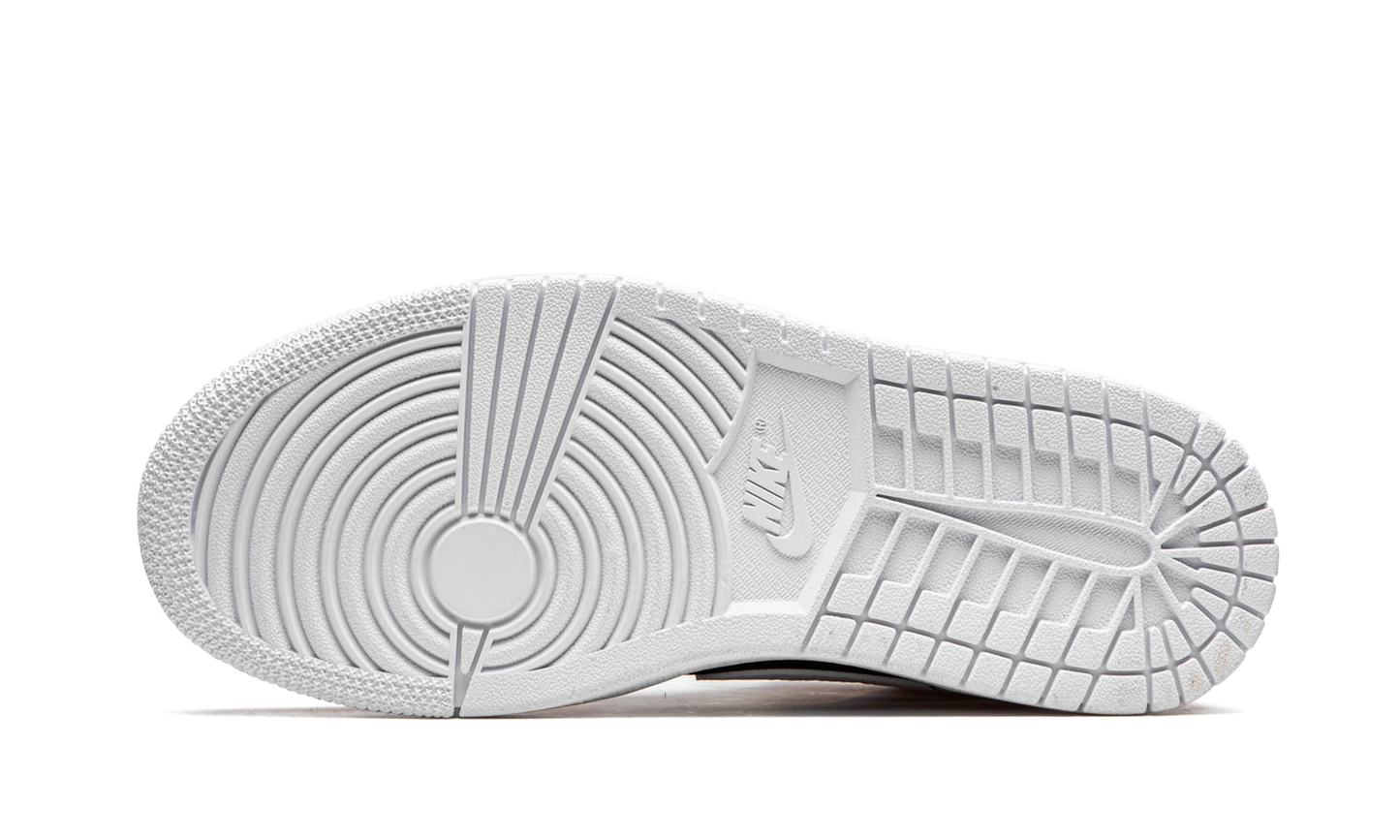 AIR JORDAN 1 MID WMNS "Gym Red / Black"