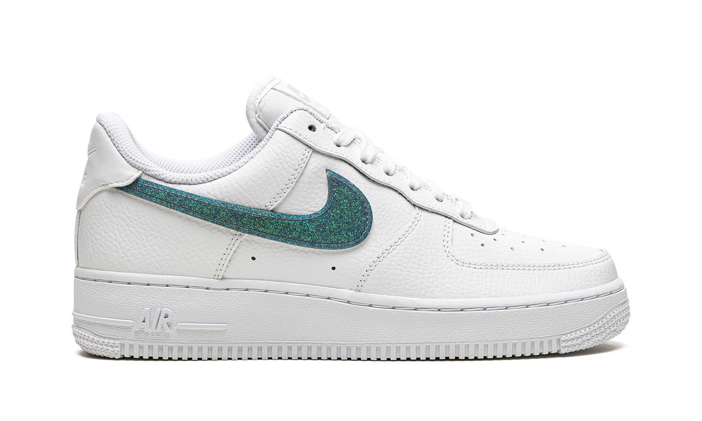 AIR FORCE 1 '07 ESS WMNS "Glitter Swoosh - Celery"