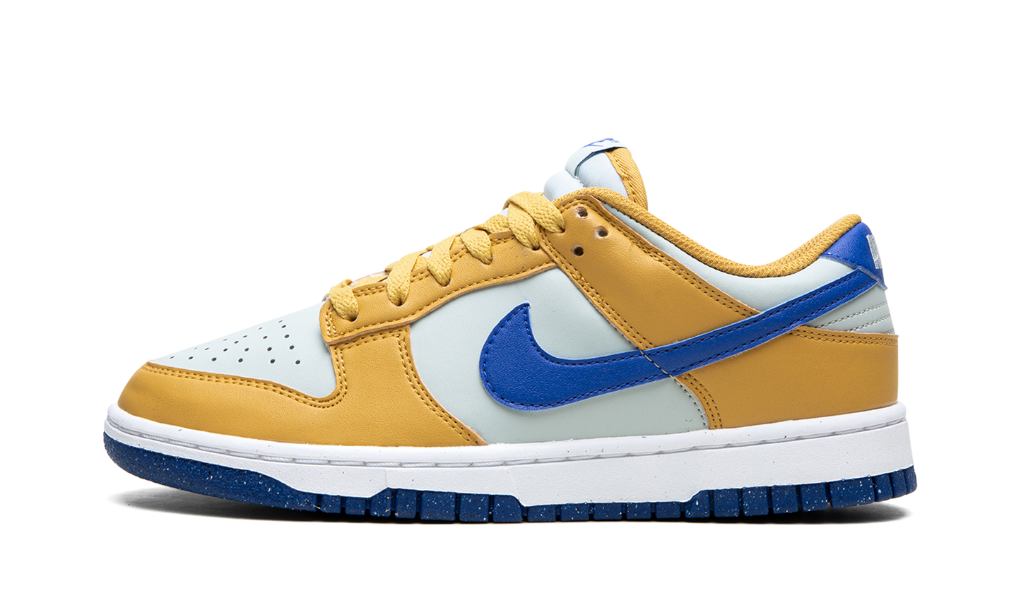 DUNK LO NEXT NATURE WMNS "Wheat Gold Royal"