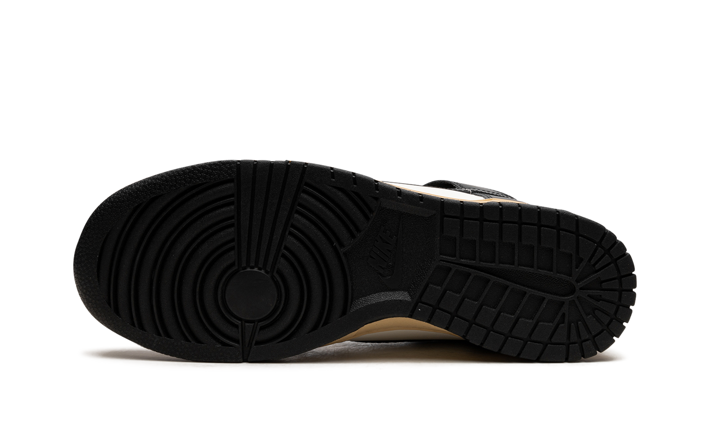 DUNK HIGH RETRO WMNS "Vintage Panda"