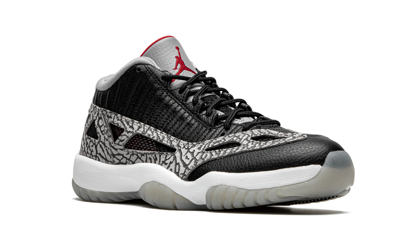 Air Jordan 11 Low IE "Black Cement"