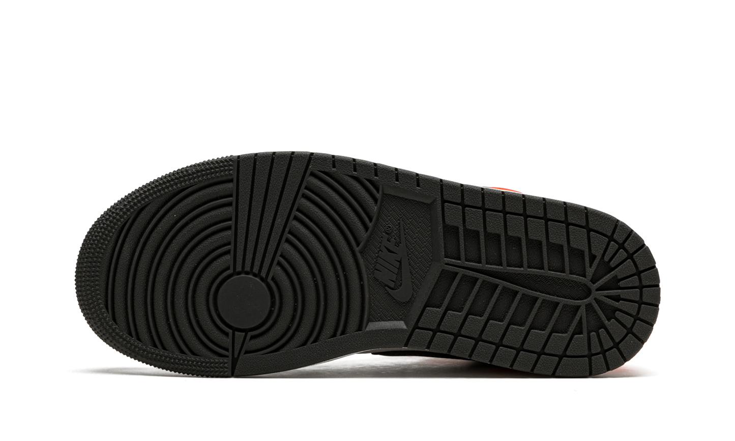 AIR JORDAN 1 MID SE WMNS "Newsprint"