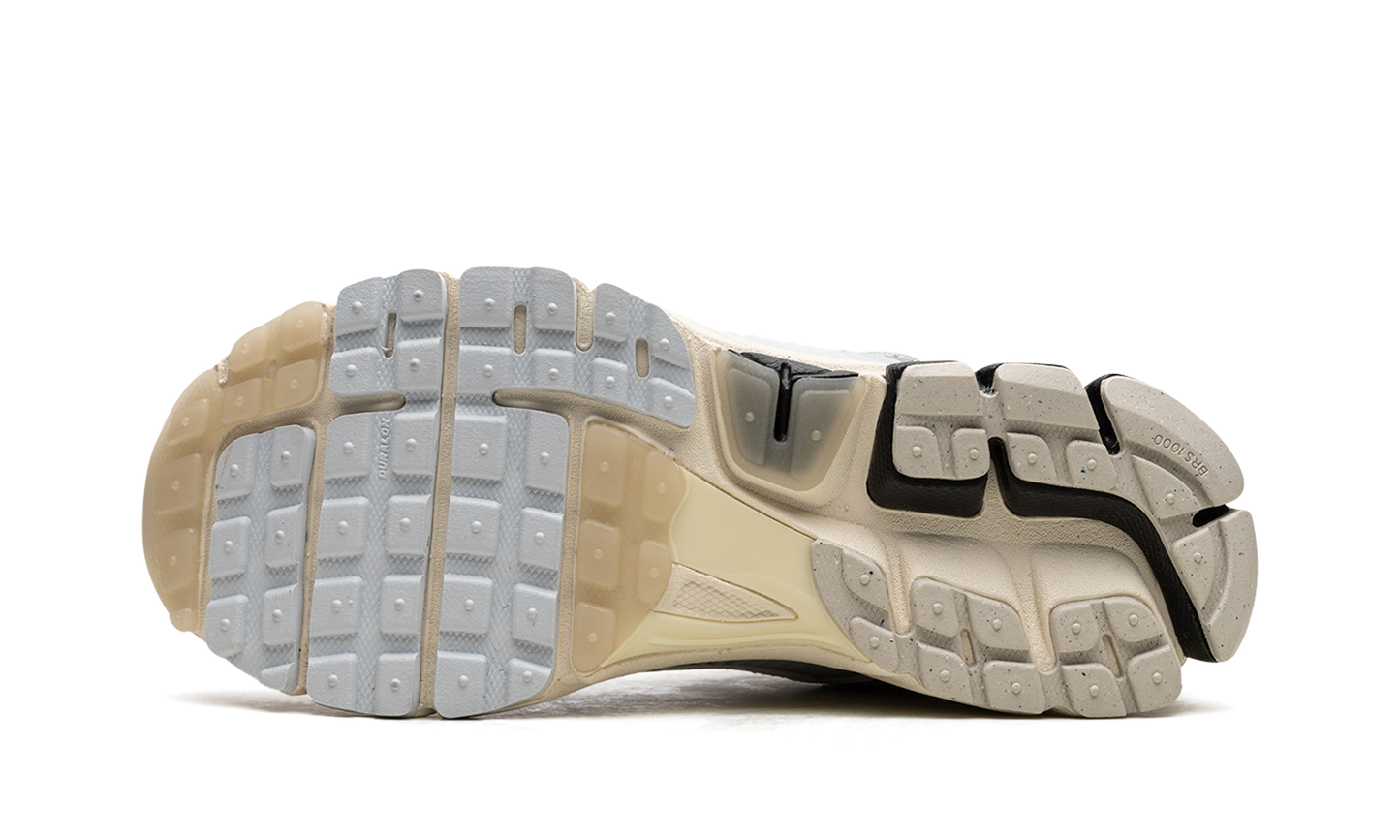 Nike Zoom Vomero 5 "Supersonic"