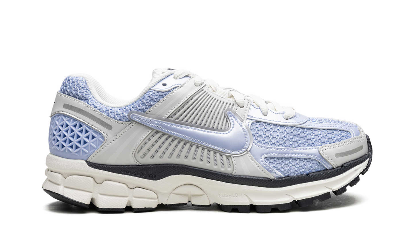 ZOOM VOMERO 5 WMNS "Royal Tint"
