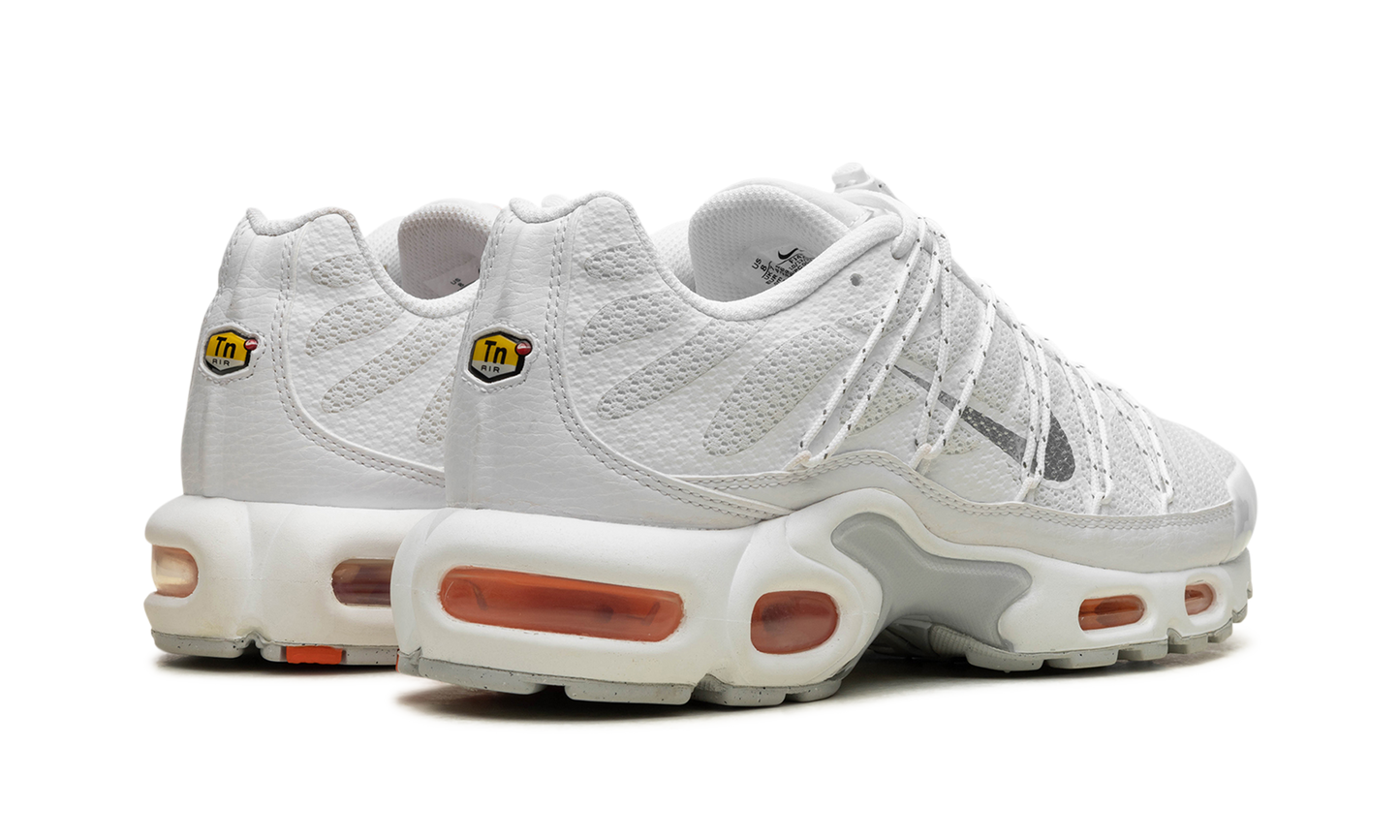 Air Max Plus Utility "White Safety Orange"