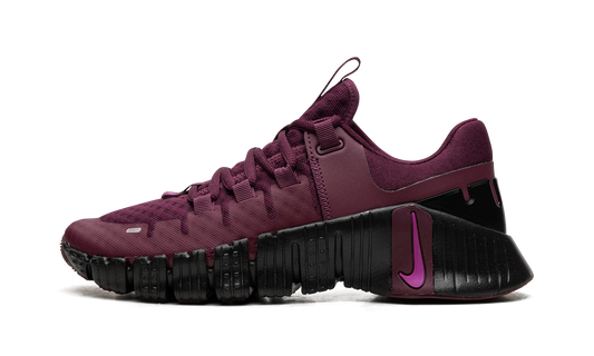 Free Metcon 5 Wmns "Vivid Purple"