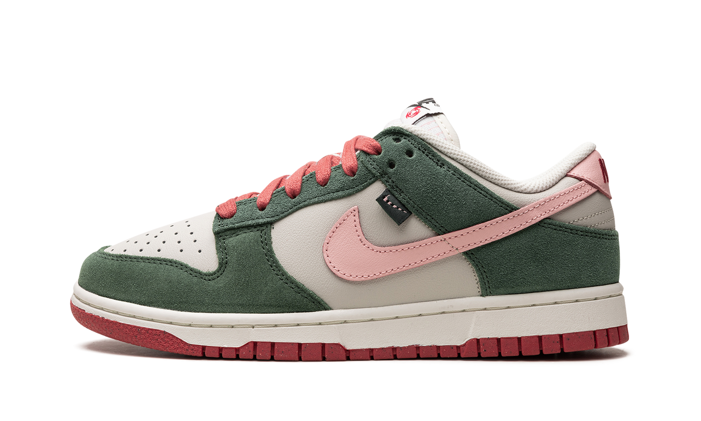DUNK LO SE WMNS "All Petals United"