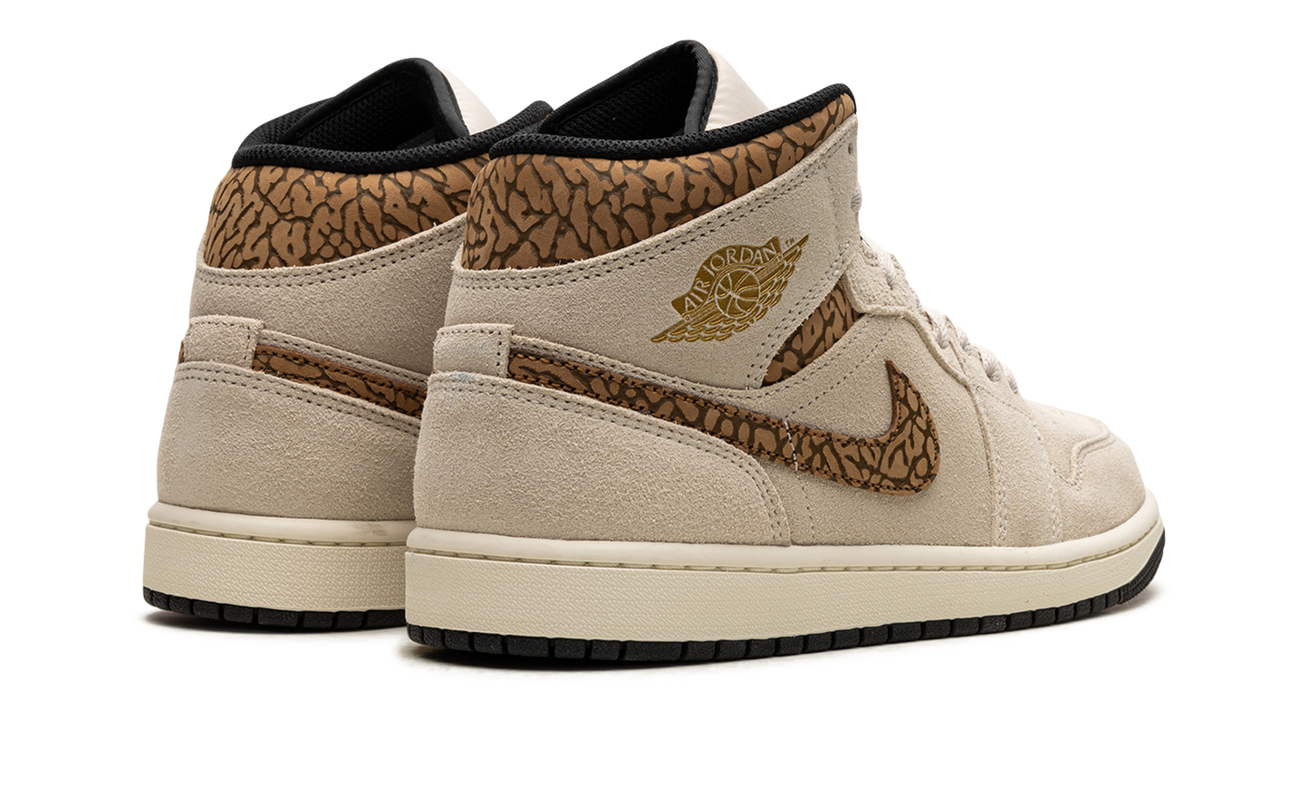 Air Jordan 1 Mid "Brown Elephant"