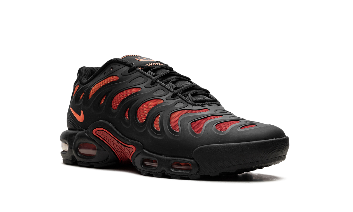 Air Max Plus Drift "Black Dragon Red"