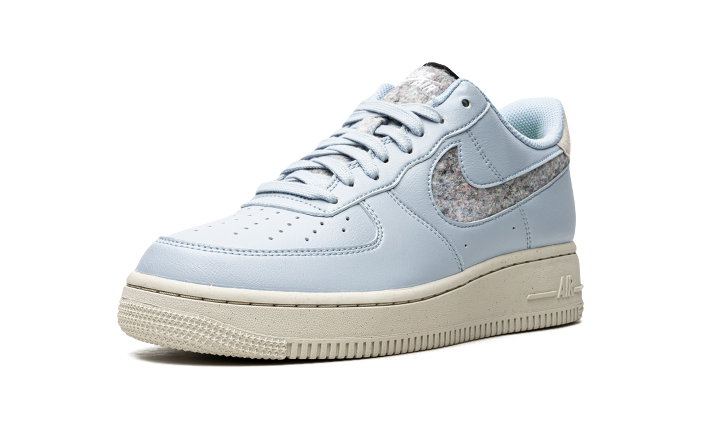 AIR FORCE 1 LO 07 SE () WMNS "Light Armory Blue"
