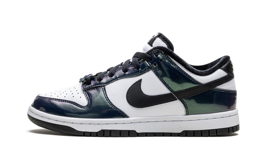 Dunk Low SE WMNS "Just Do It Iridescent"