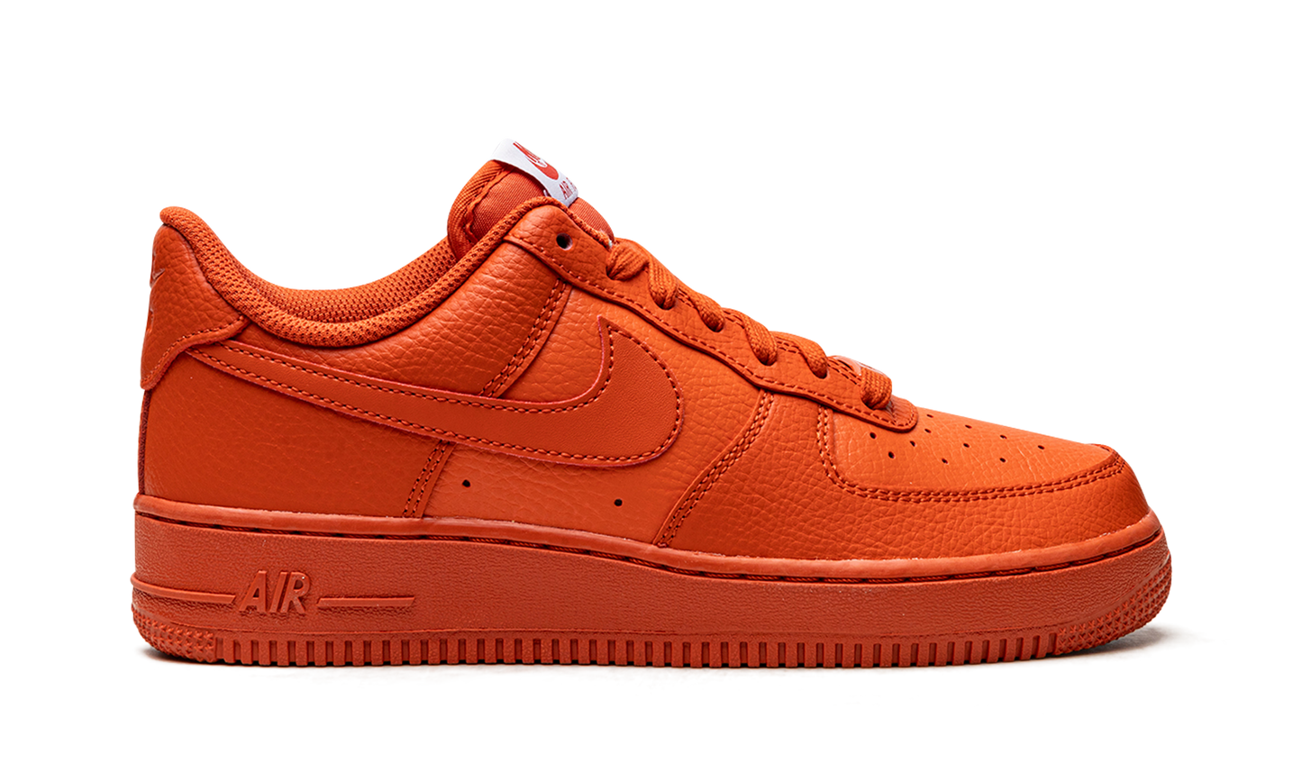 AIR FORCE 1 '07 MNS WMNS "Triple Orange"