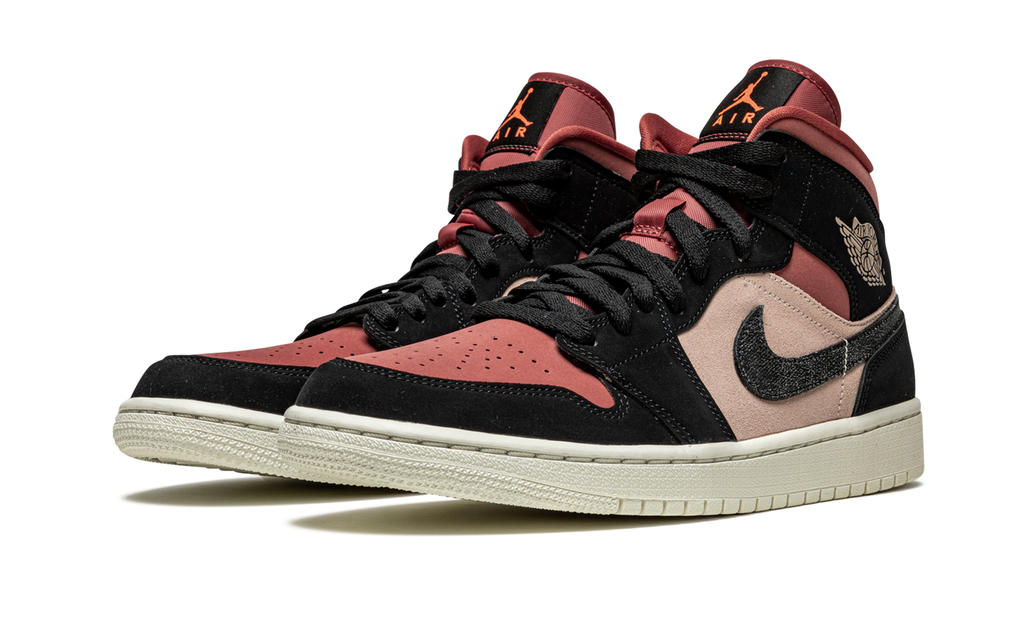 AIR JORDAN 1 MID WMNS "Canyon Rust"