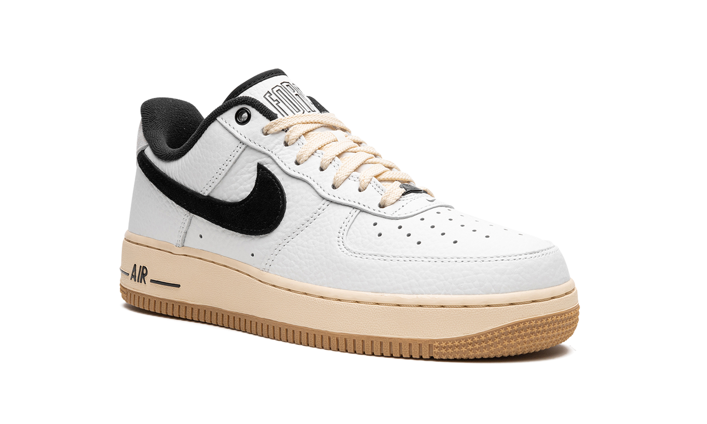 AIR FORCE 1 LO MNS WMNS "Command Force - Summit White"