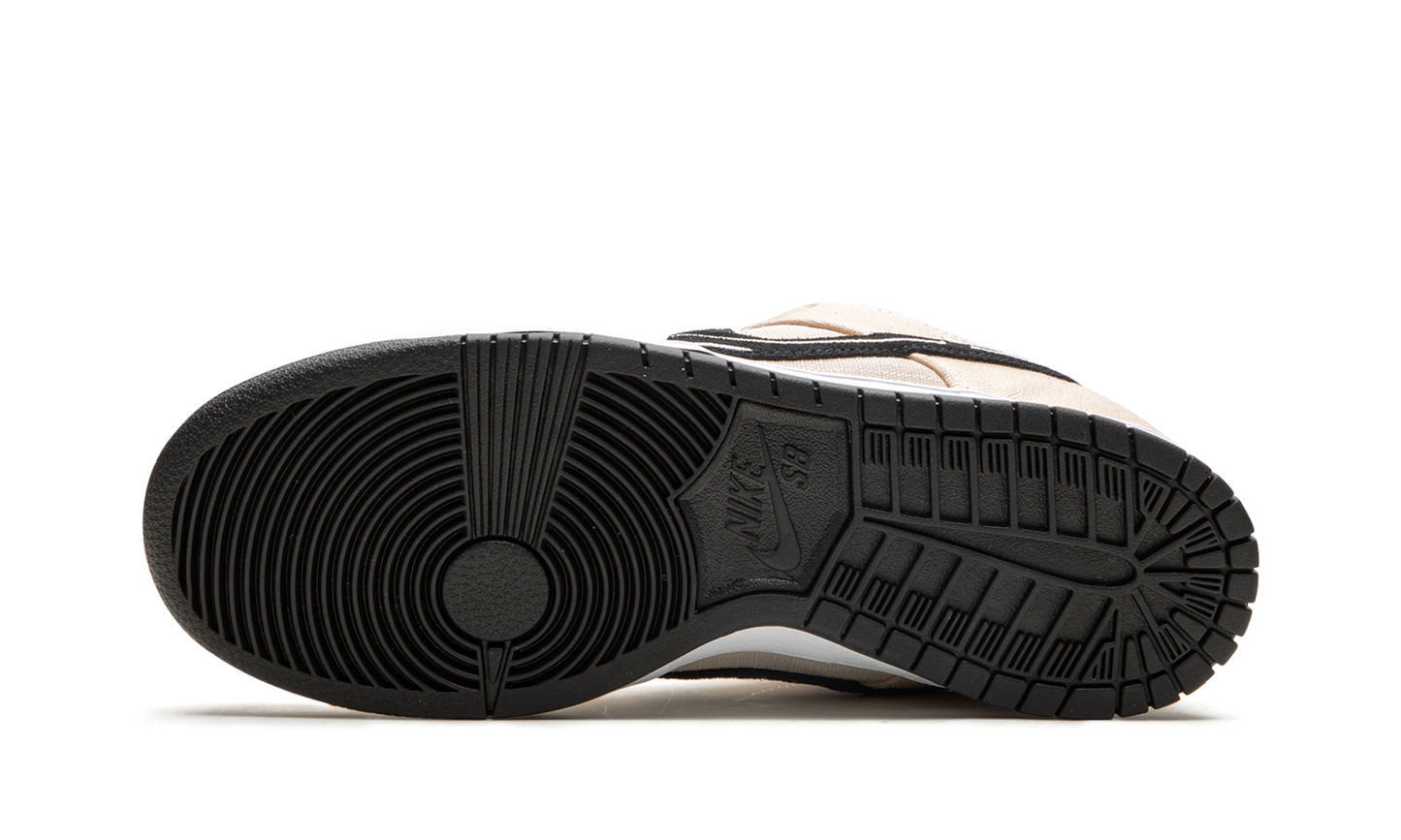 SB Dunk Low "Albino & Preto - Jiu Jitsu"