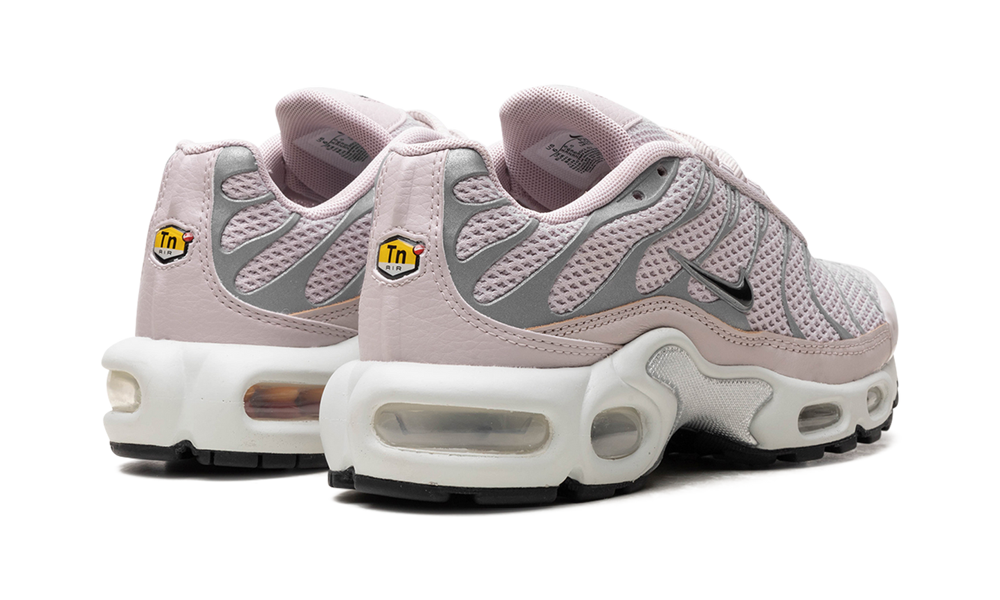 Air Max Plus WMNS "Platinum Violet"