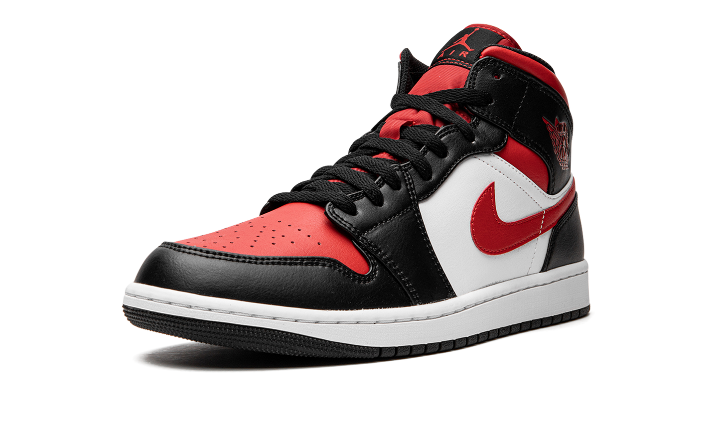 Air Jordan 1 Mid "Bred Toe"