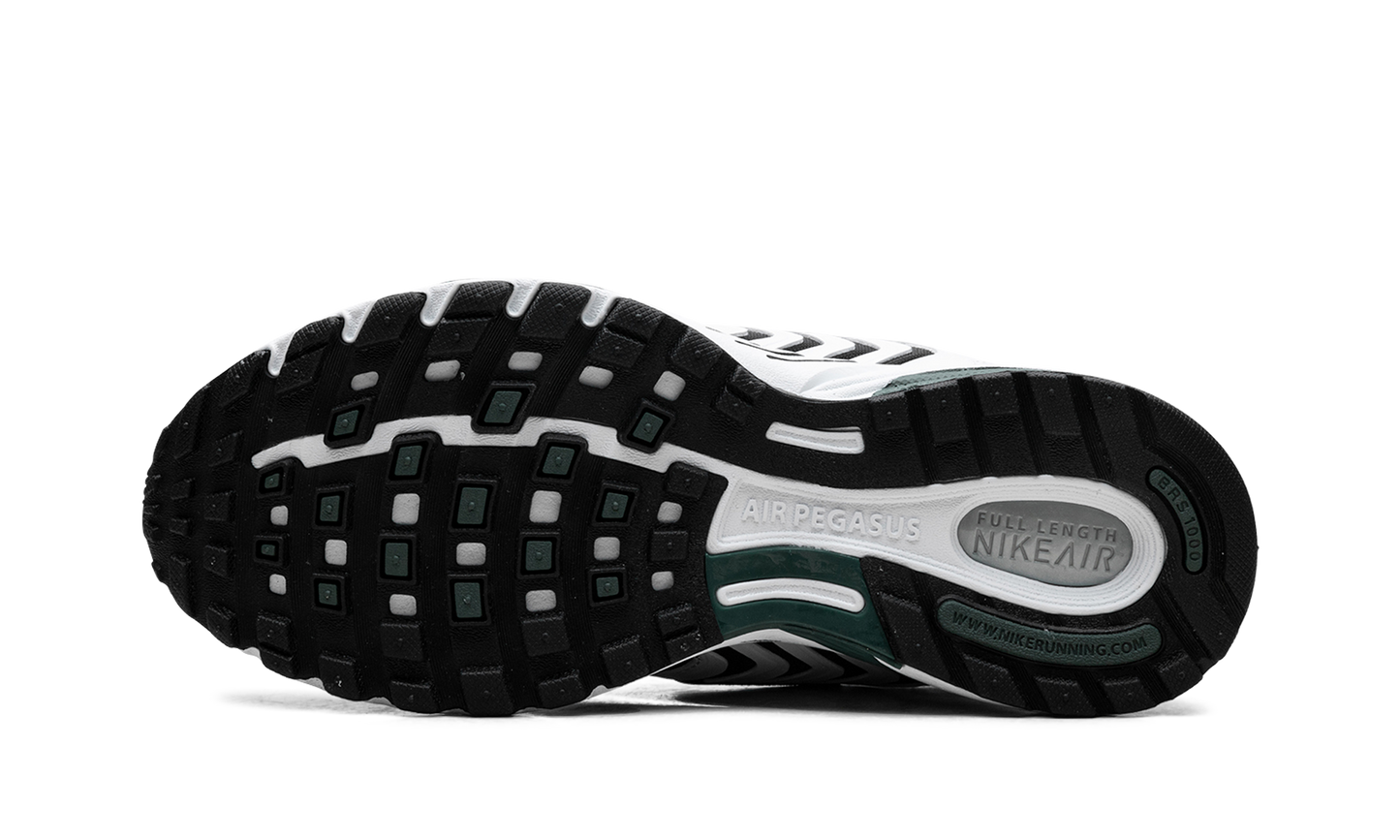 Air Peg 2K5 WMNS "White Vintage Green"