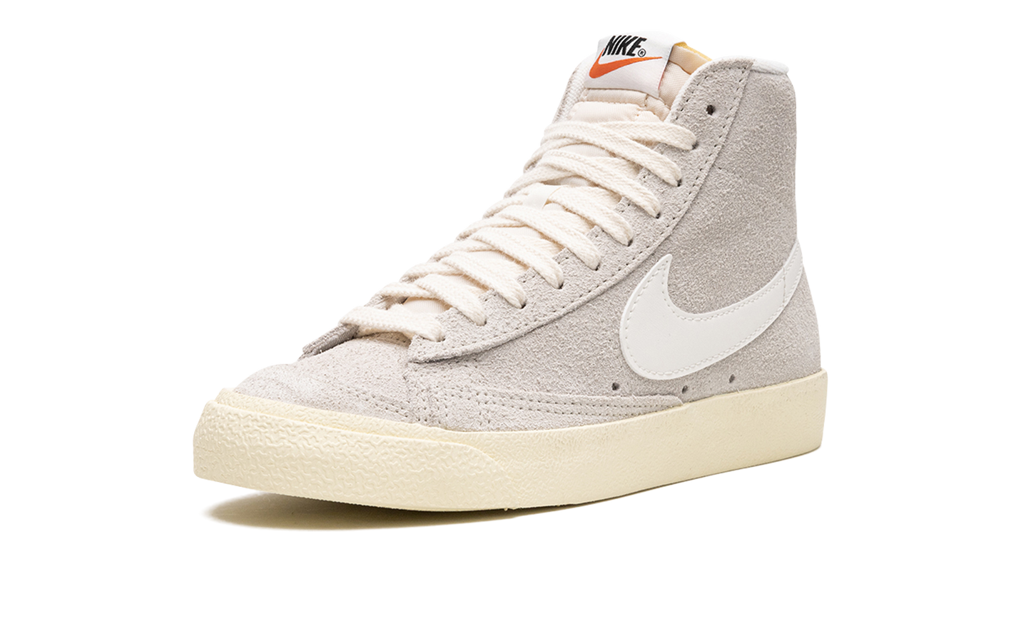 BLAZER MID 77 VINTAGE MNS WMNS "Light Bone Alabaster"