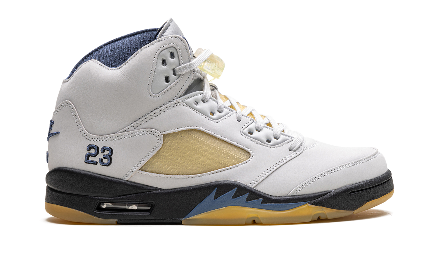 AIR JORDAN 5 WMNS "A Ma Maniére - Diffused Blue"