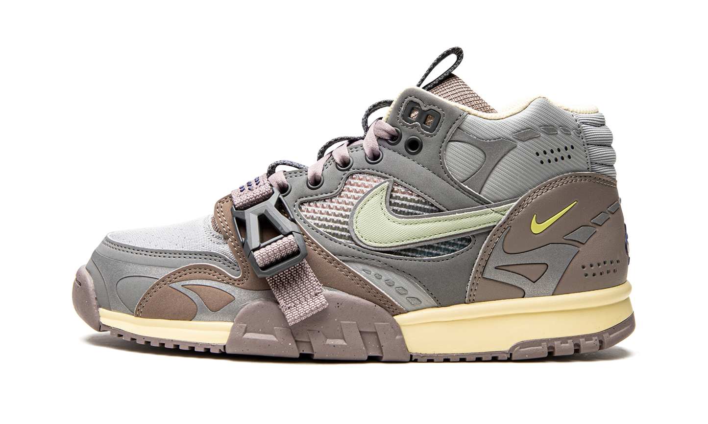 Air Trainer 1 SP "Light Smoke"