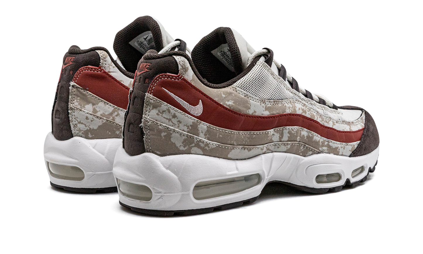 Air Max 95 "Social FC"