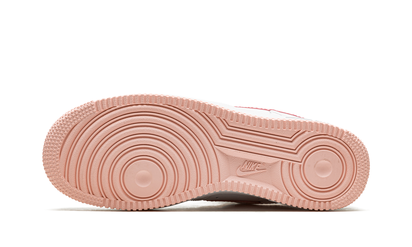 AIR FORCE 1 LO MNS WMNS "Valentine's Day 2022"