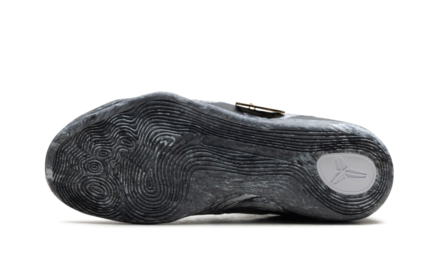 Kobe 9 Elite Low EM Protro "Mambacita"