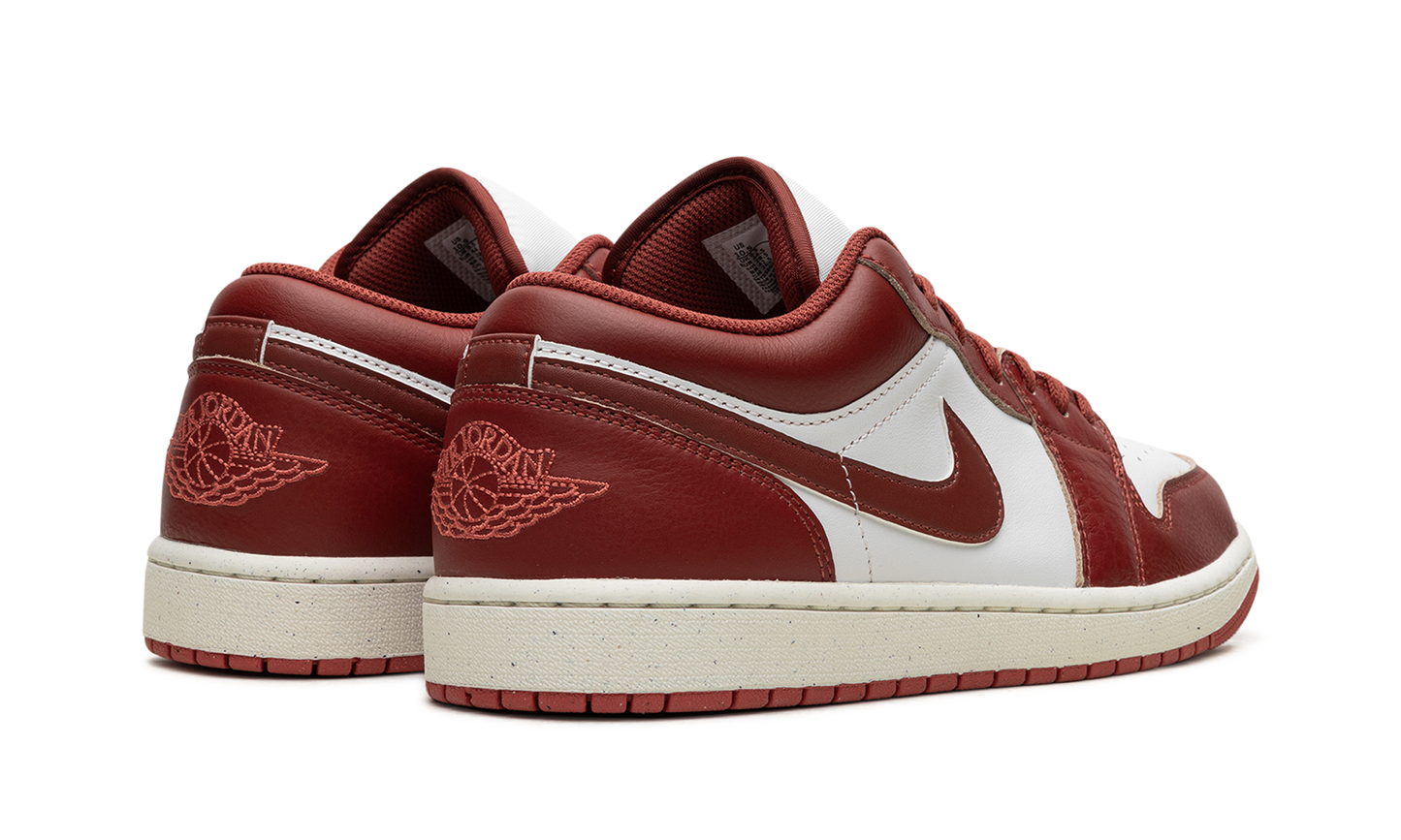 Air Jordan 1 Low SE "DUNE RED"
