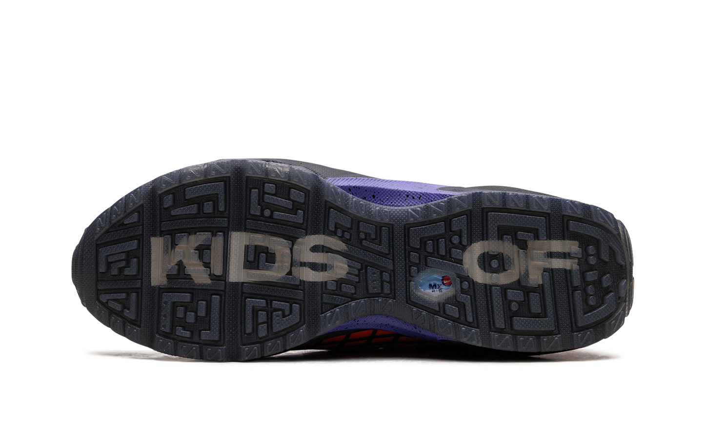 Air SNDR Max SP "Kids of Immigrants - Sunrise"