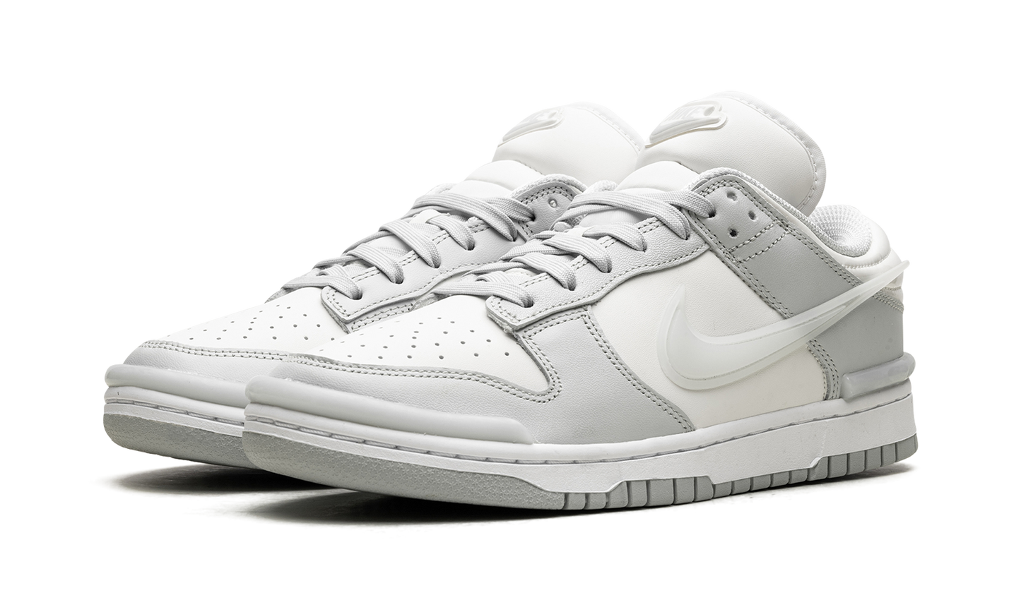 Dunk Low Twist WMNS "LIGHT SILVER"