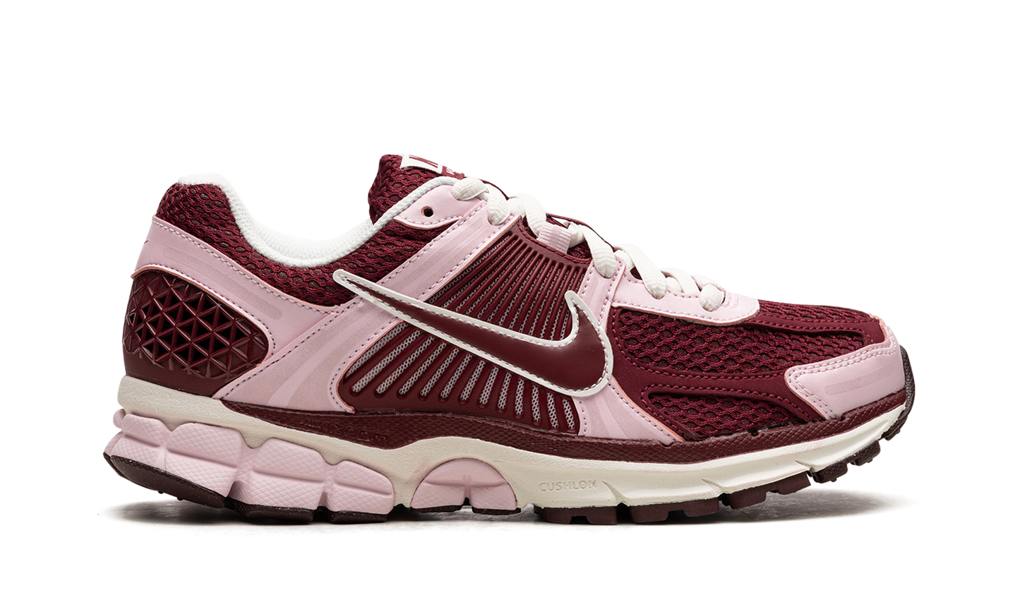 ZOOM VOMERO 5 WMNS "Pink Foam"