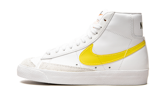 BLAZER MID 77 ESSENTIAL WMNS "Translucent Yellow Swoosh"