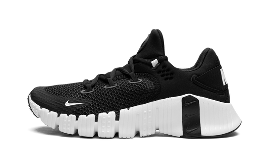 FREE METCON 4 WMNS "Black-White Metcon 4"