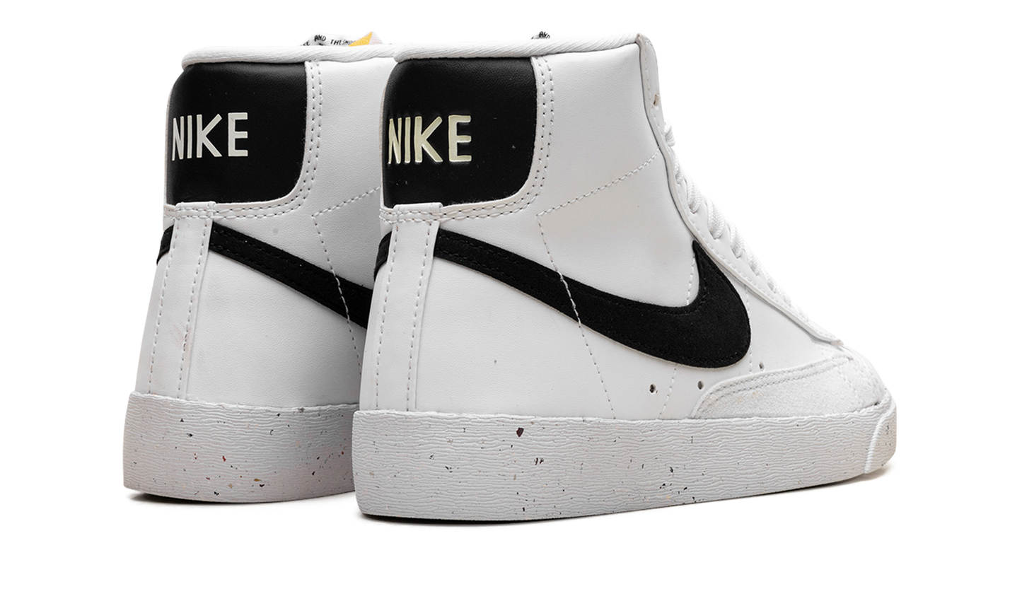 Blazer Mid 77 WMNS "Next Nature White Black"