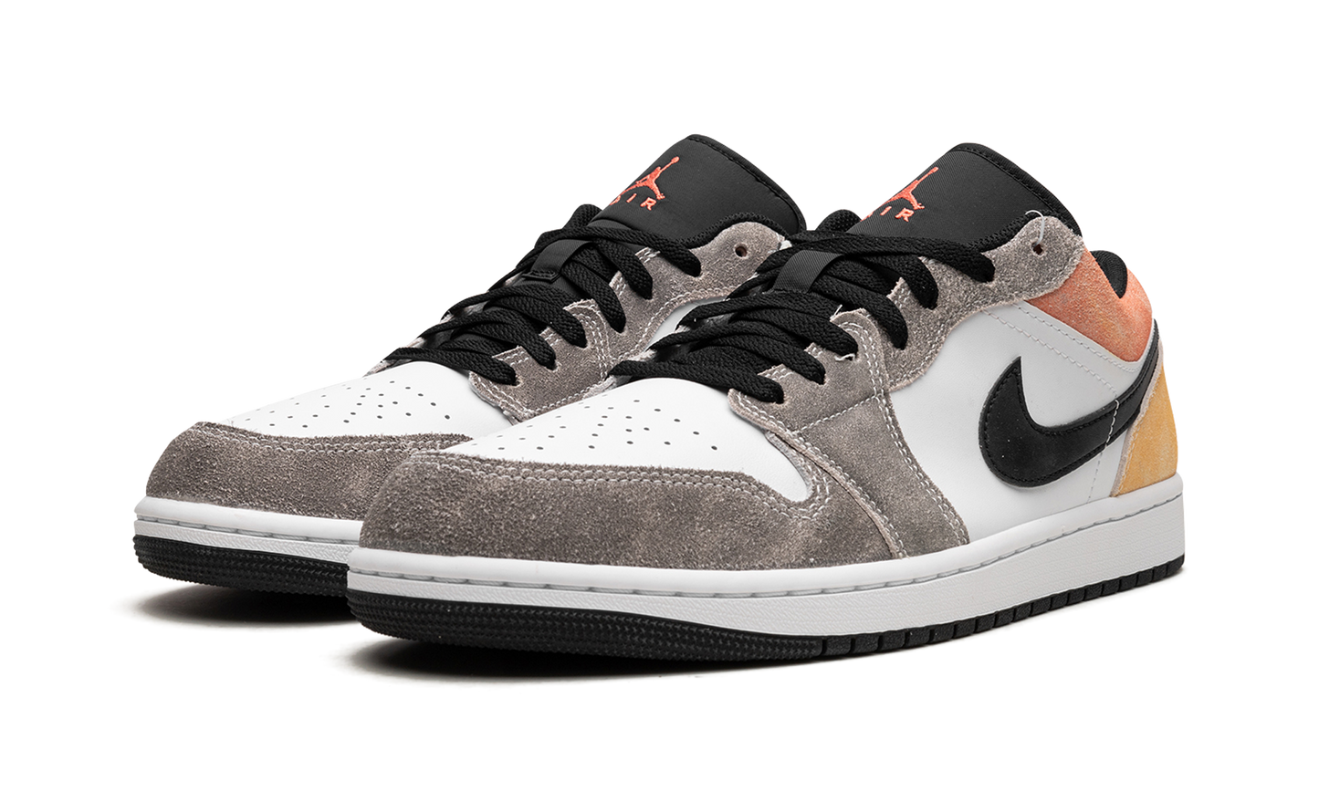 Air Jordan 1 Low SE "Flight Club"