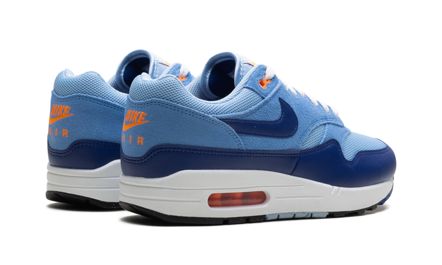 Air Max 1 Essential "Psychic Blue"