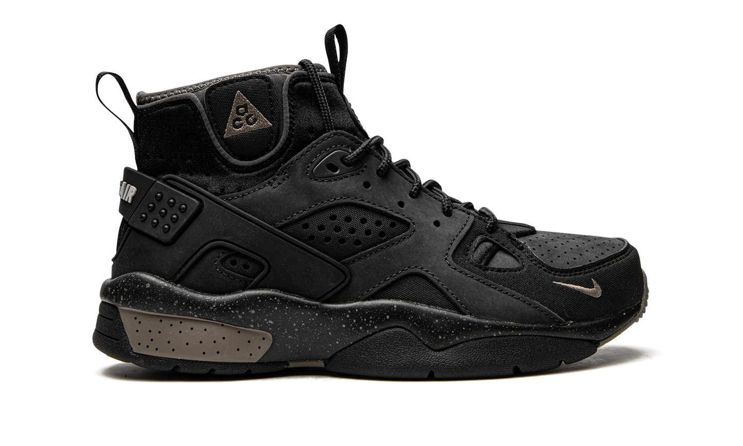 ACG Air Mowabb OG "Off-Noir / Olive"