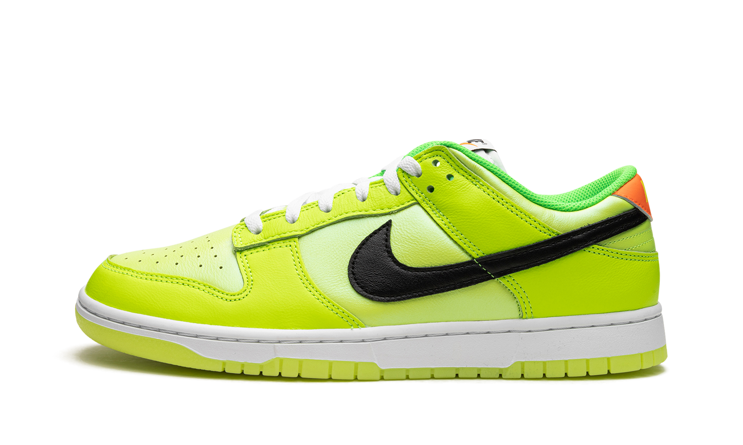 Dunk Low "Glow in the Dark"