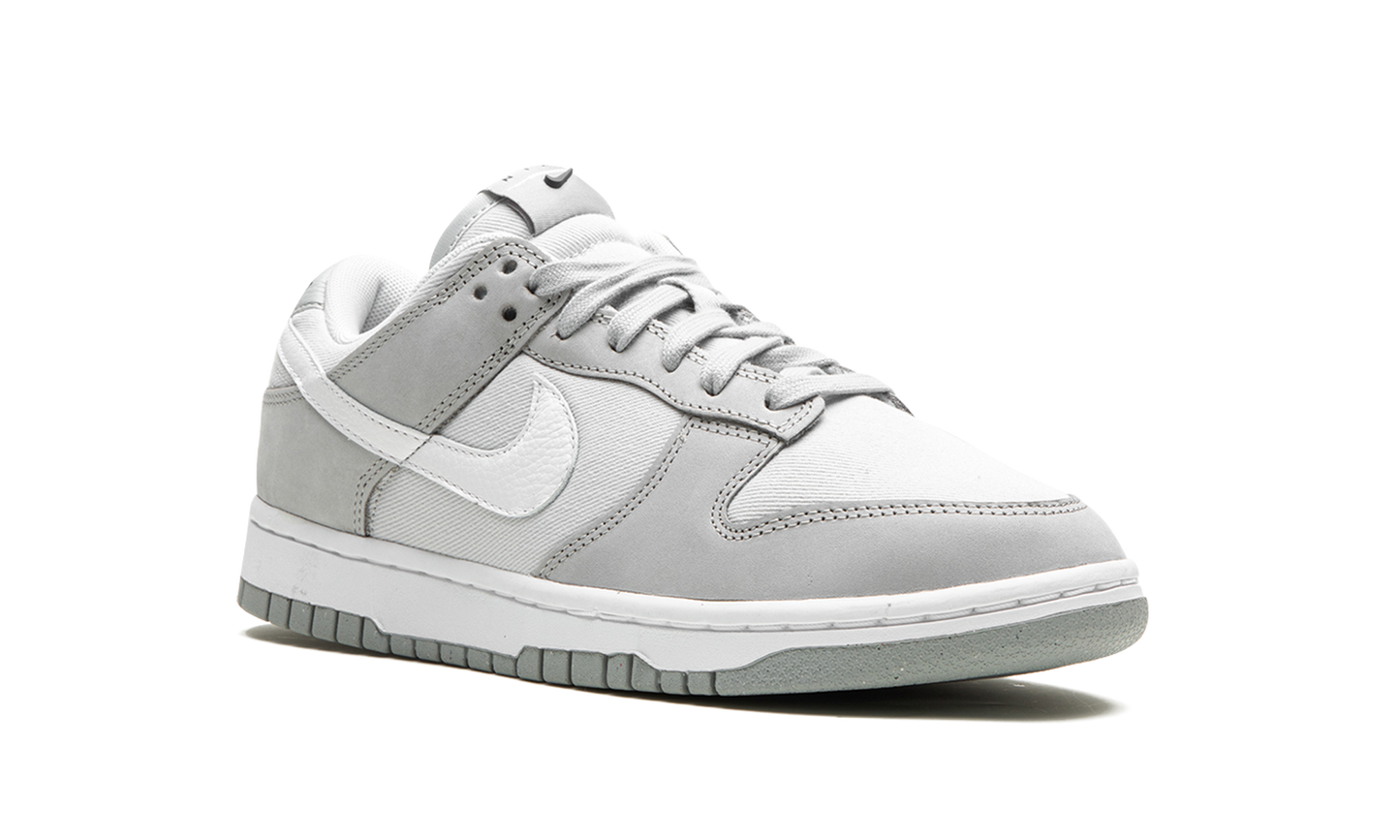 DUNK LOW LX NBHD WMNS "Light Smoke Grey"