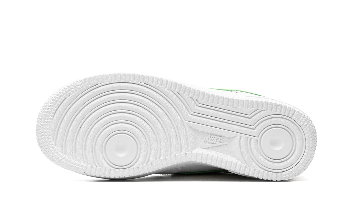 AIR FORCE 1 WMNS "Action Green"