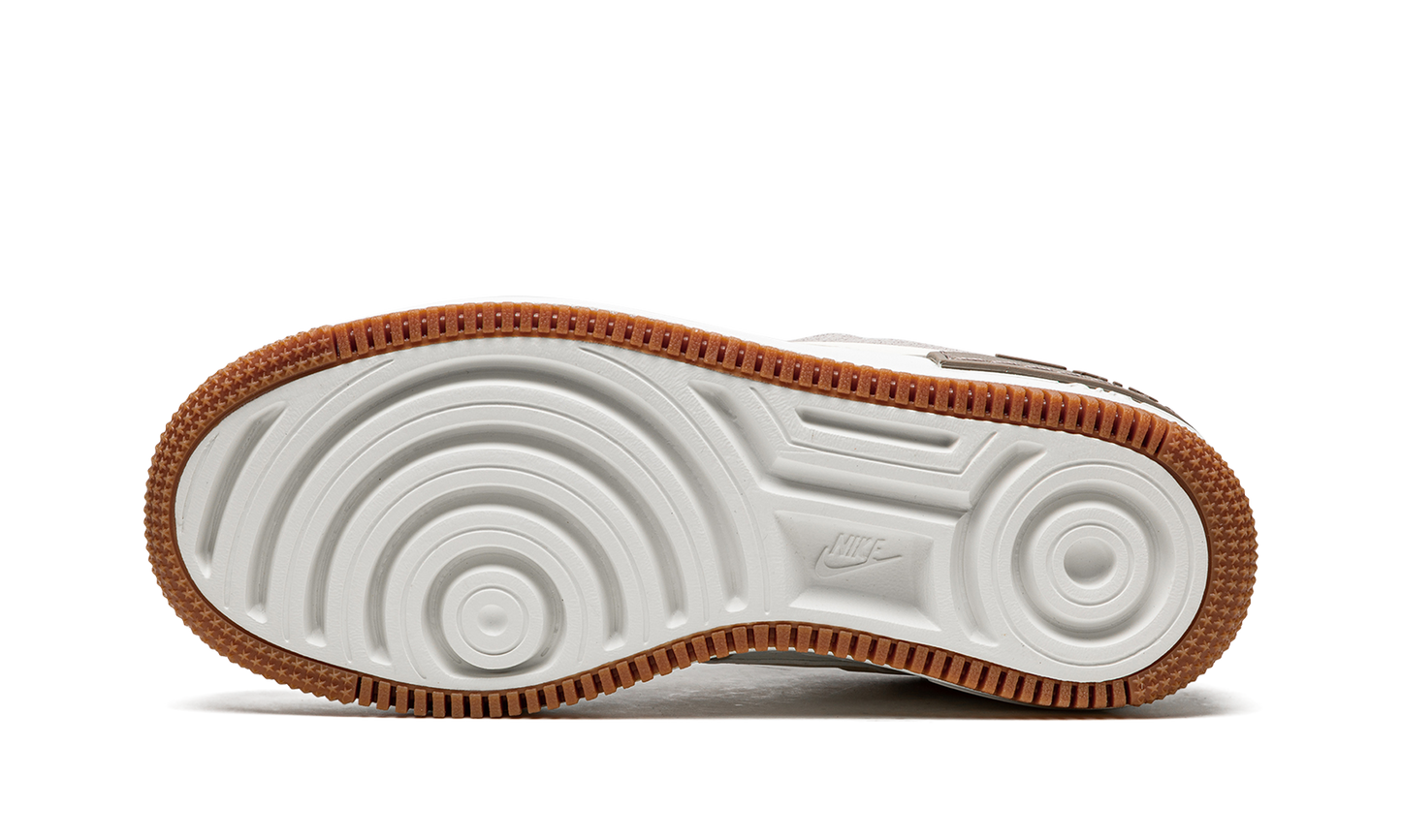 AIR FORCE 1 SHADO MNS WMNS "Sail / Pale Ivory"