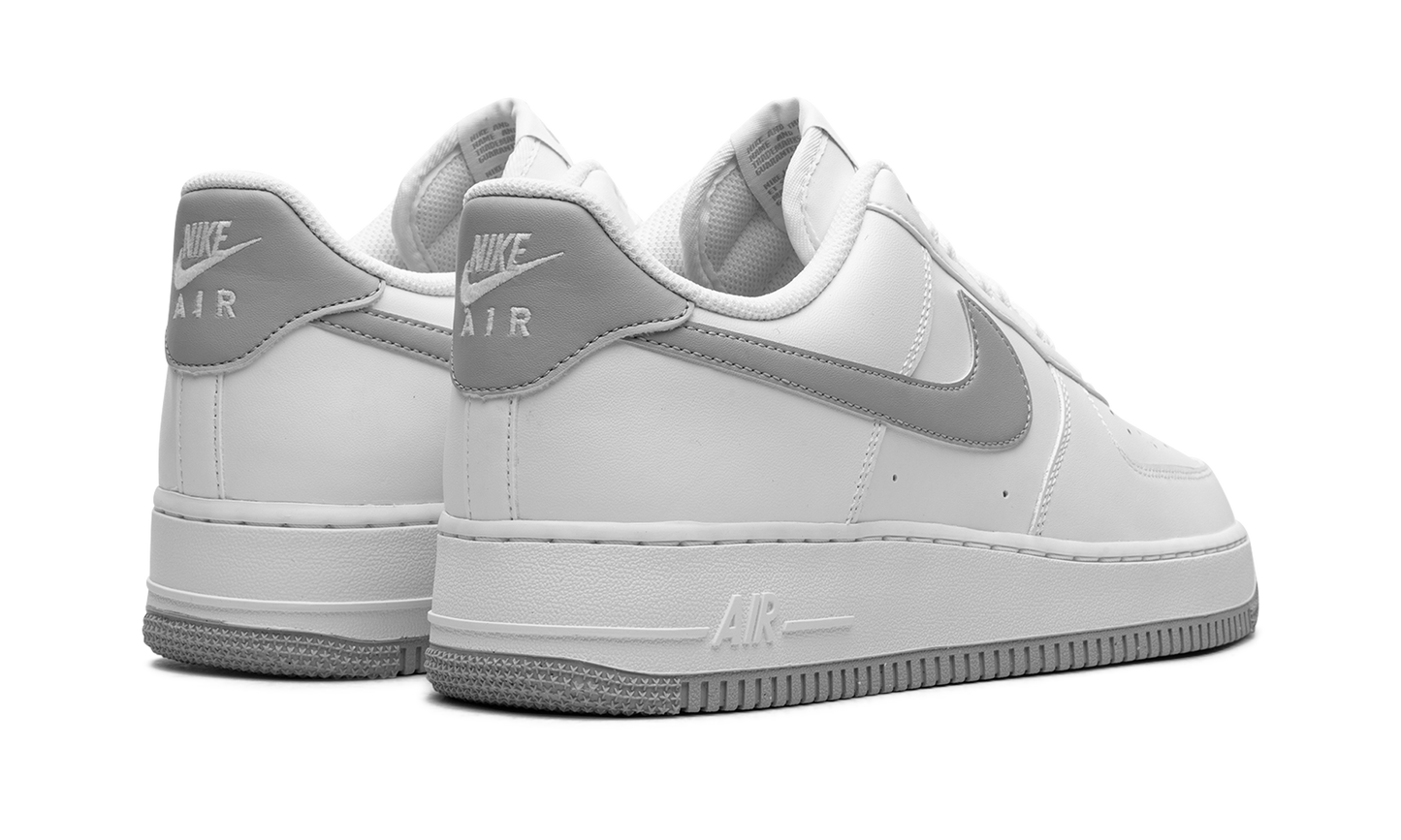 Air Force 1 Low '07 "White Light Smoke Grey"
